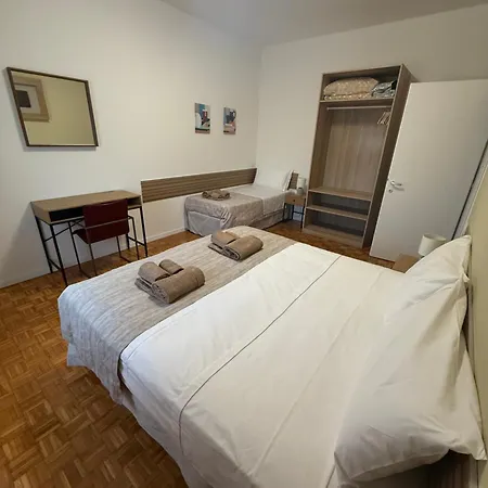 Melannie's 2 Apartmán